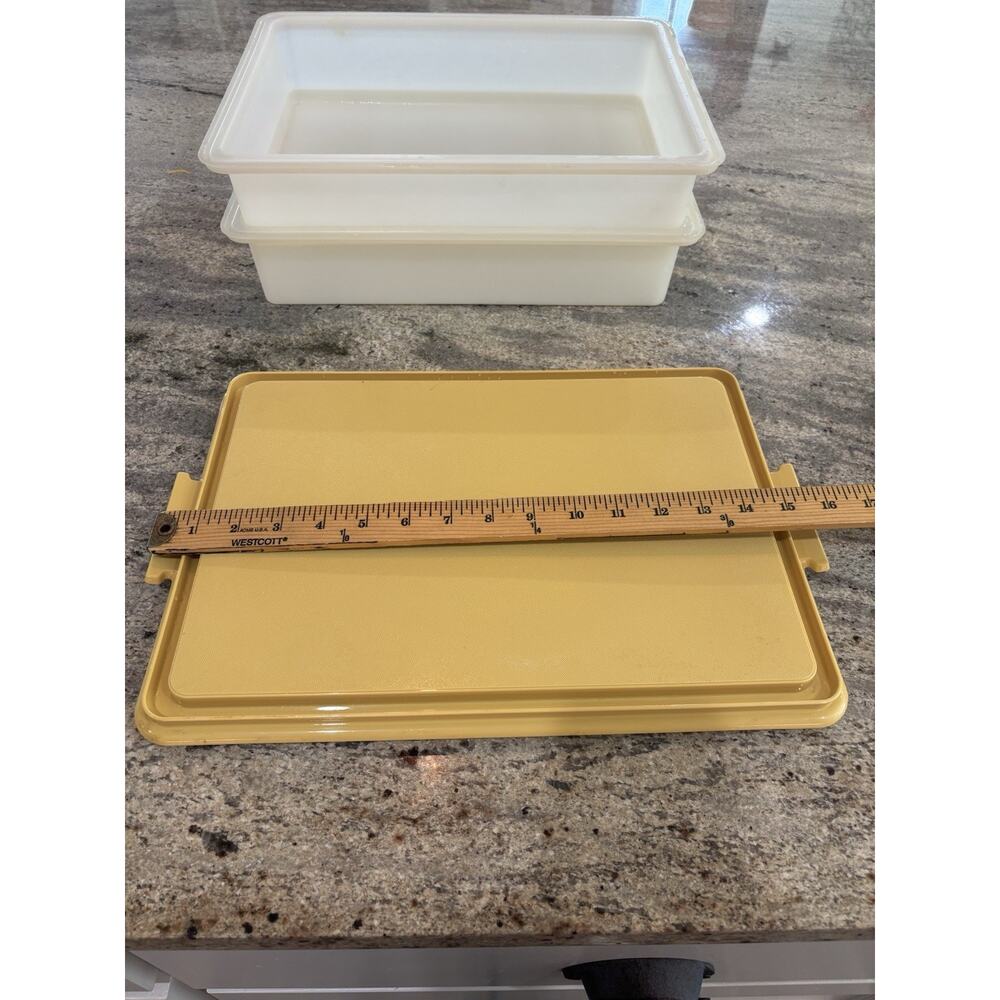 Vintage Tupperware Cake Keeper Harvest Gold Base 2 Covers 14.5” x 10.5” - Picture 10 of 11